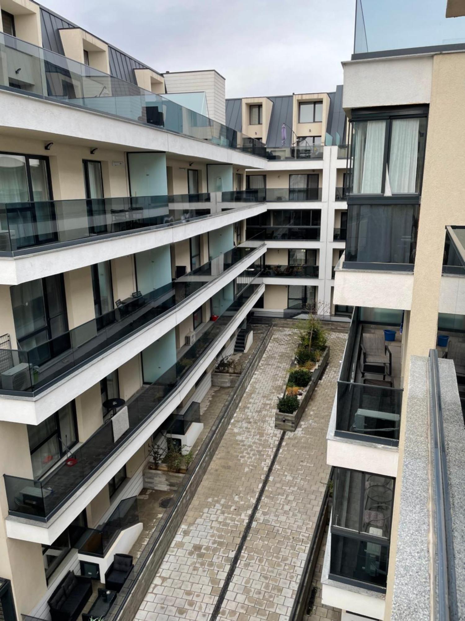 Studiokris Apartment Букурещ Екстериор снимка