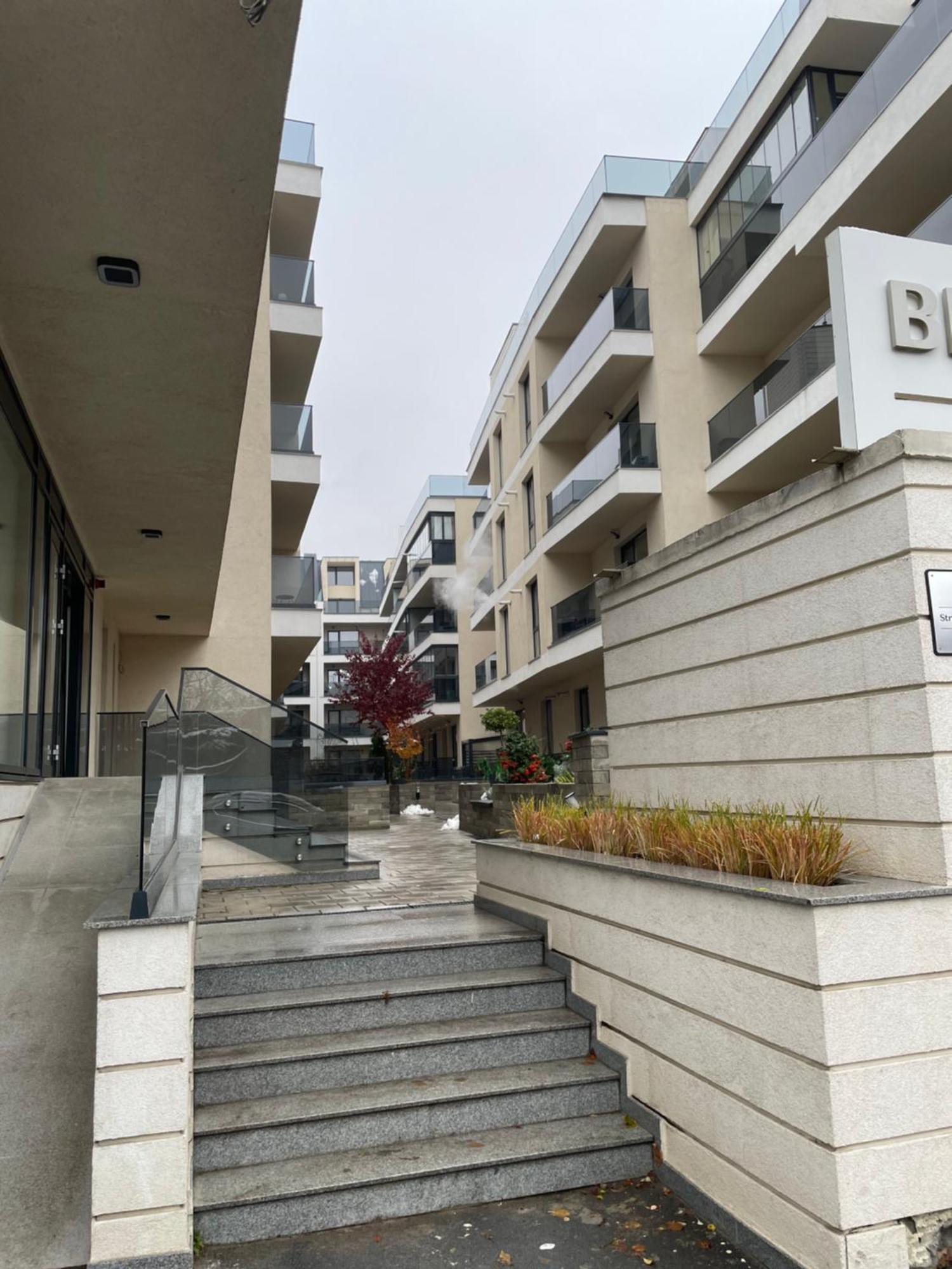 Studiokris Apartment Букурещ Екстериор снимка