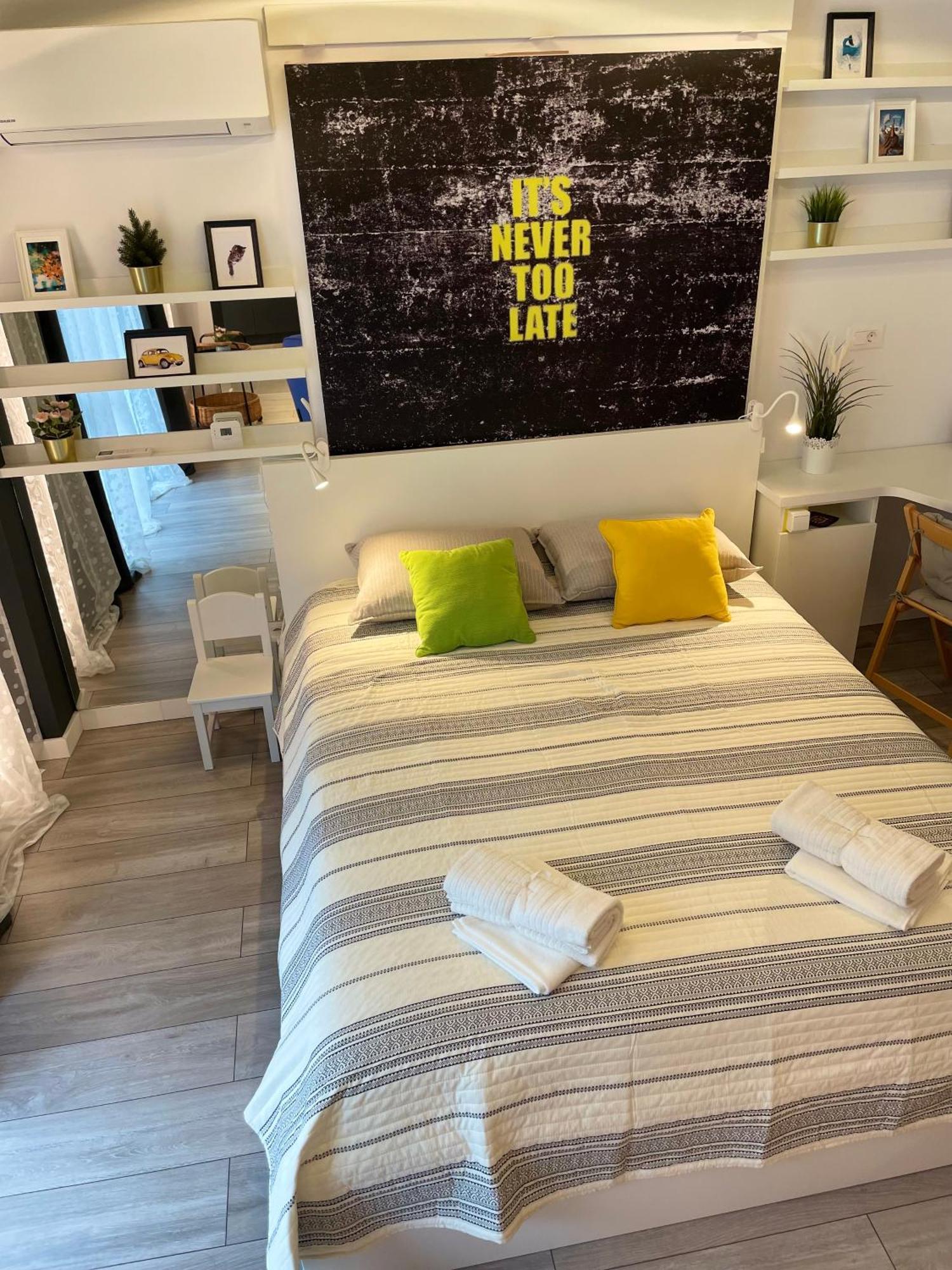Studiokris Apartment Букурещ Екстериор снимка